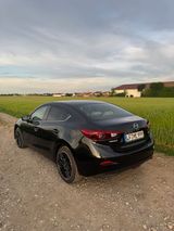Mazda 3 Lim. D 2.2 S-Line top Ausstattung ... - Mazda mit Diesel-Antrieb: Mazda3