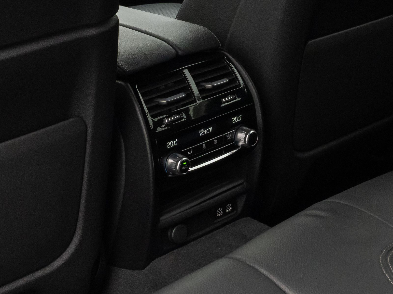 Fahrzeugabbildung BMW 530d M Sport 360°DAB H/K Massage Alarm 19Zoll