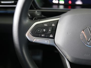 Volkswagen Caddy Maxi eHYBRID DSG STYLE AHK 7SITZE 5J GAR.