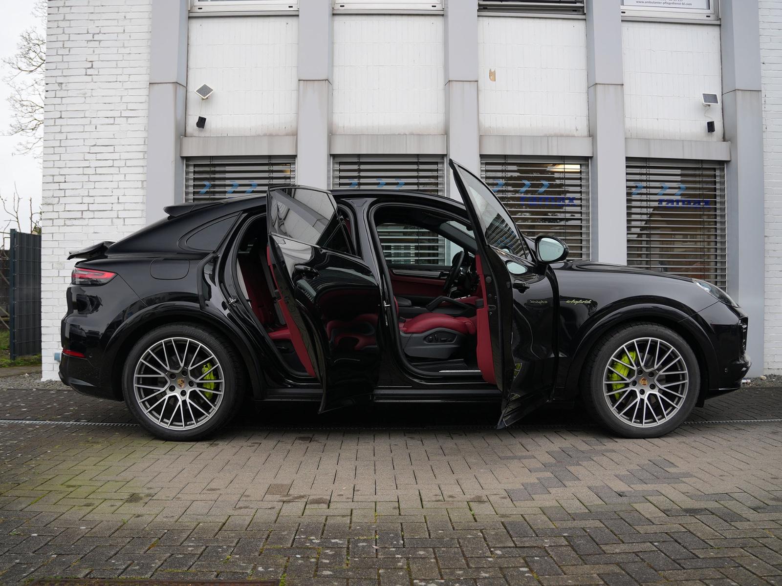 Porsche E-Hybrid Coupé PLATINUM-SPORTDESIGN-ACC-AHK-VOLL