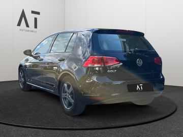 Volkswagen Golf - 3