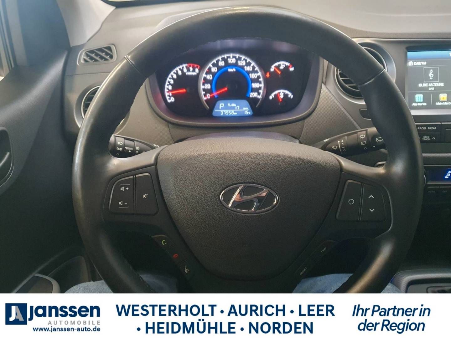 Fahrzeugabbildung Hyundai i10 Sonderedition YES! Plus