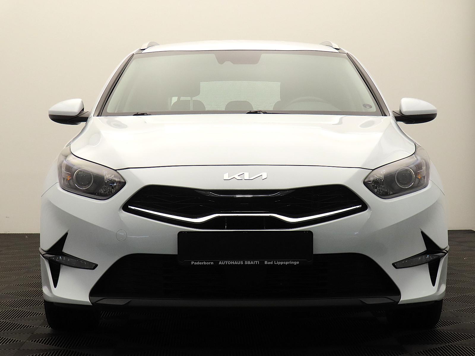Kia Ceed Hybrid Automatik | Garantie | AHK | Kamera