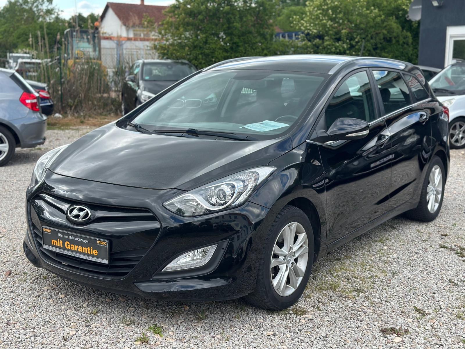 Hyundai i30 cw Trend Automatik*Klima*Tempomat*PDC+CAM