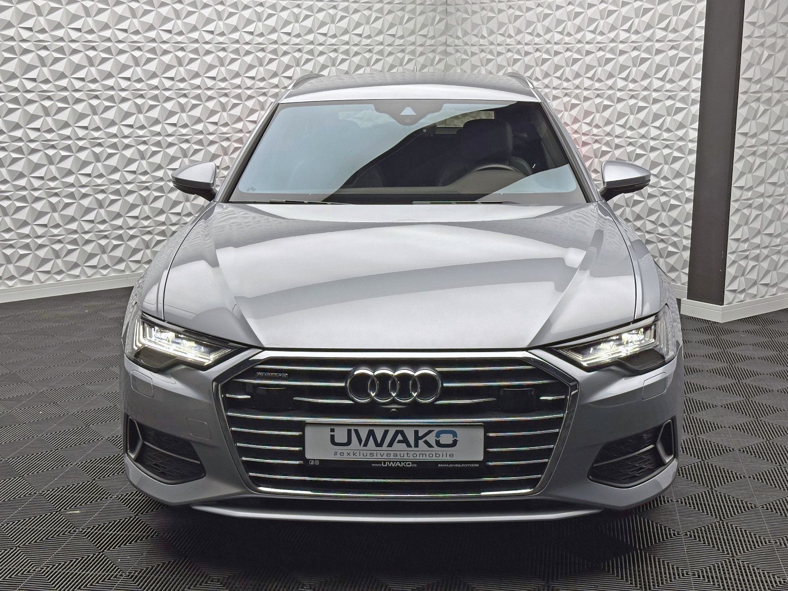 Fahrzeugabbildung Audi A6 40 TDI QUA/S-LINE/MATRIX/360°/KEY/B&O/ACC/AHK