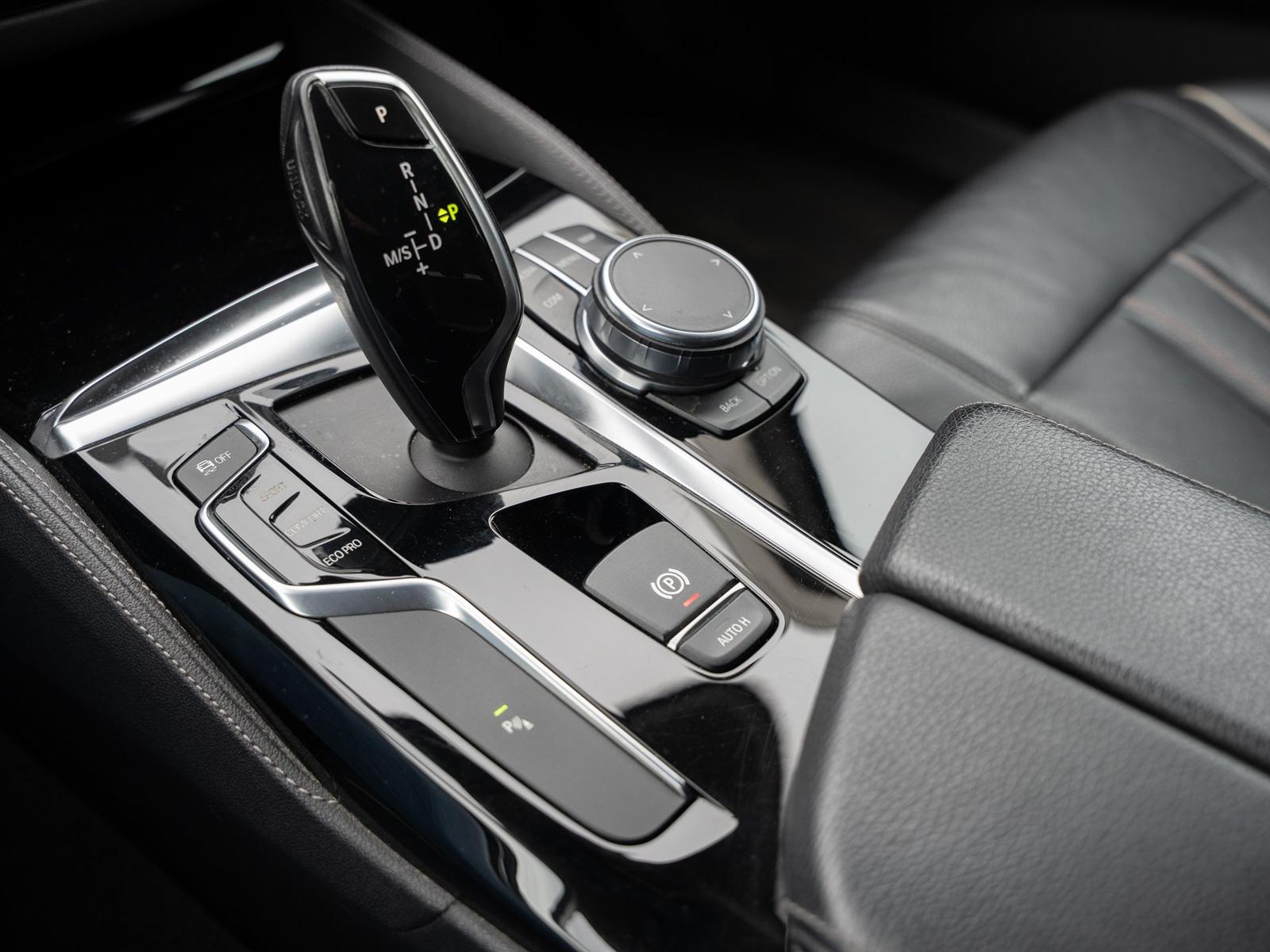 BMW 530d Touring Luxury Line
