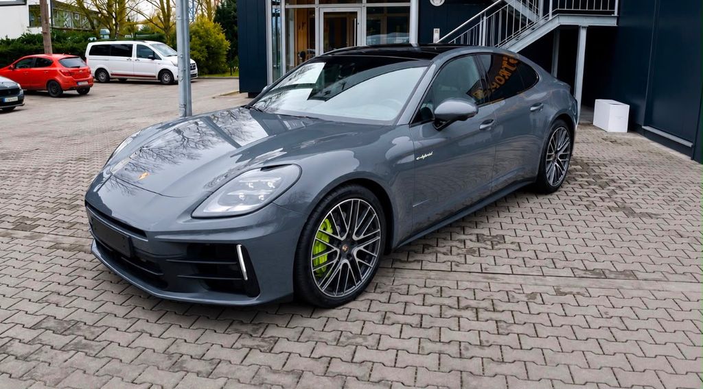 Image of Porsche Panamera
