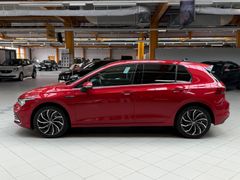 VW Golf VIII|SHZ|LHZ|LED|AHK|Massage|Kamera|Navi