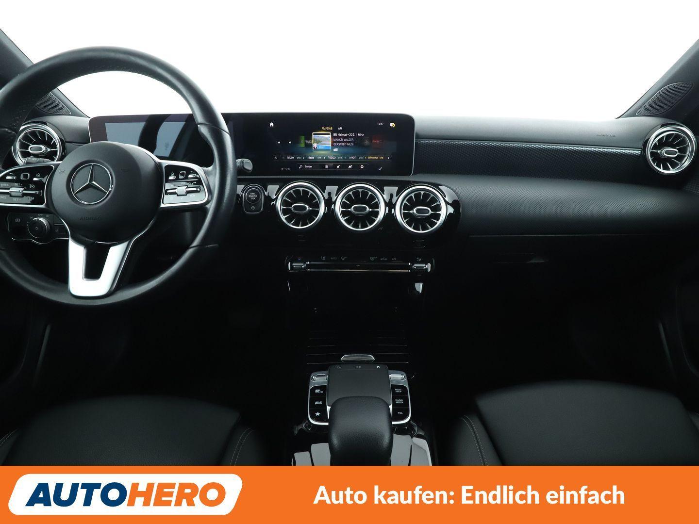 Mercedes-Benz  A 250 Progressive Aut.*LED*NAVI*TEMPO*PDC*SHZ*