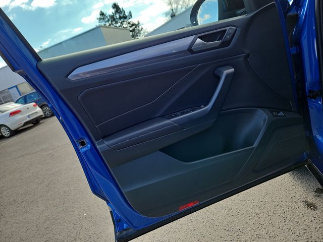 T-Roc STYLE 1.5 TSI OPF DSG RFK AHK 3,99%