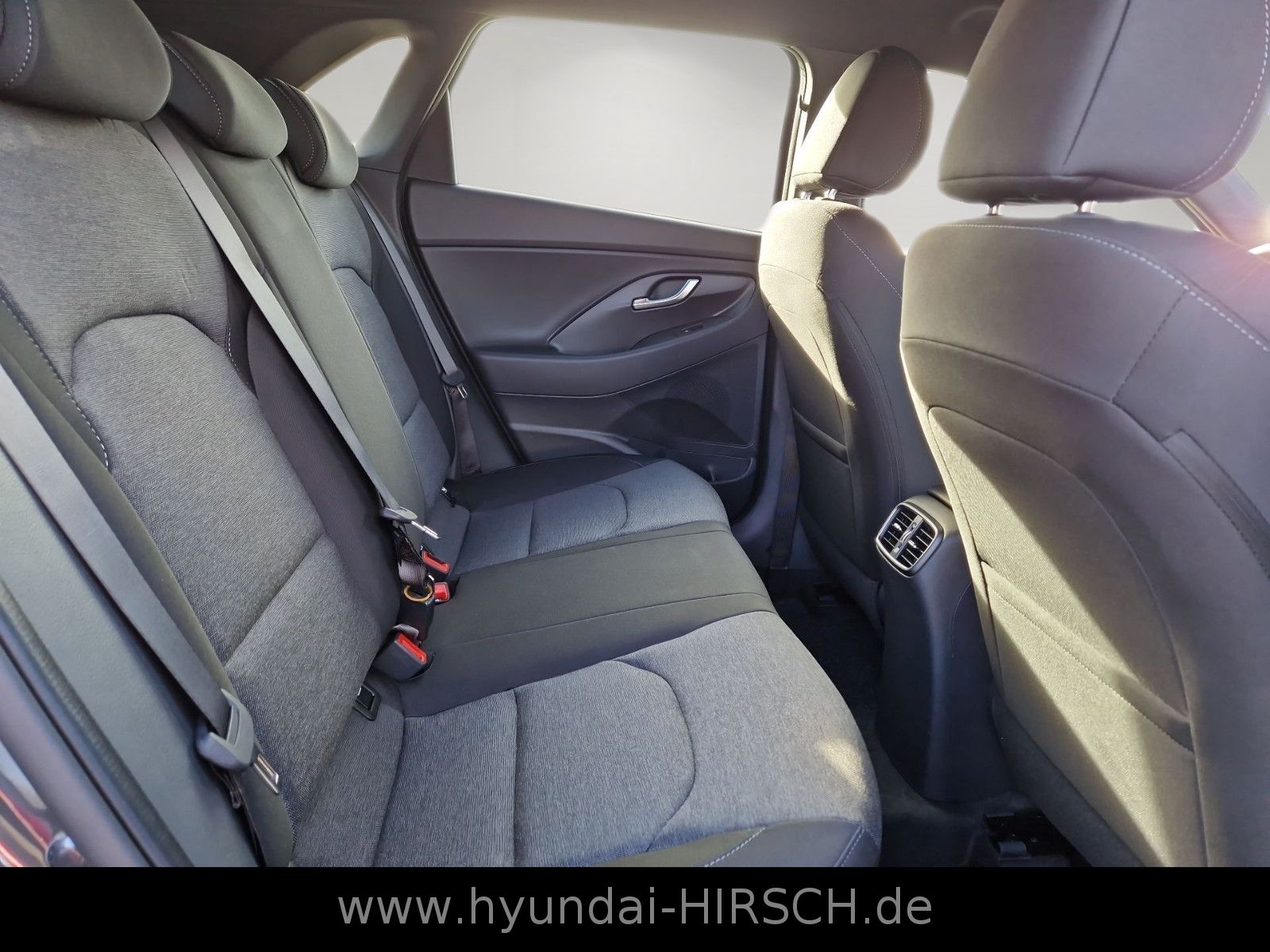 Fahrzeugabbildung Hyundai i30 FL 1.0 T-GDI DCT Connect & Go LED NAVI SHZ