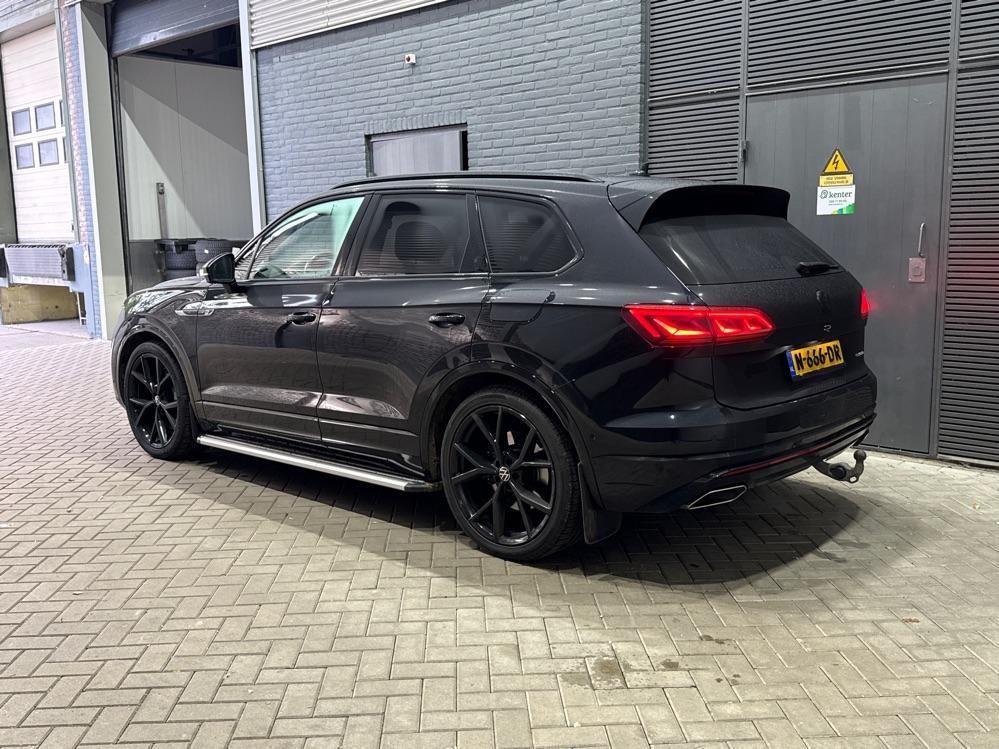Volkswagen Touareg 3.0 TSi eHybrid 4MOTION R | luftfederung imagem 3