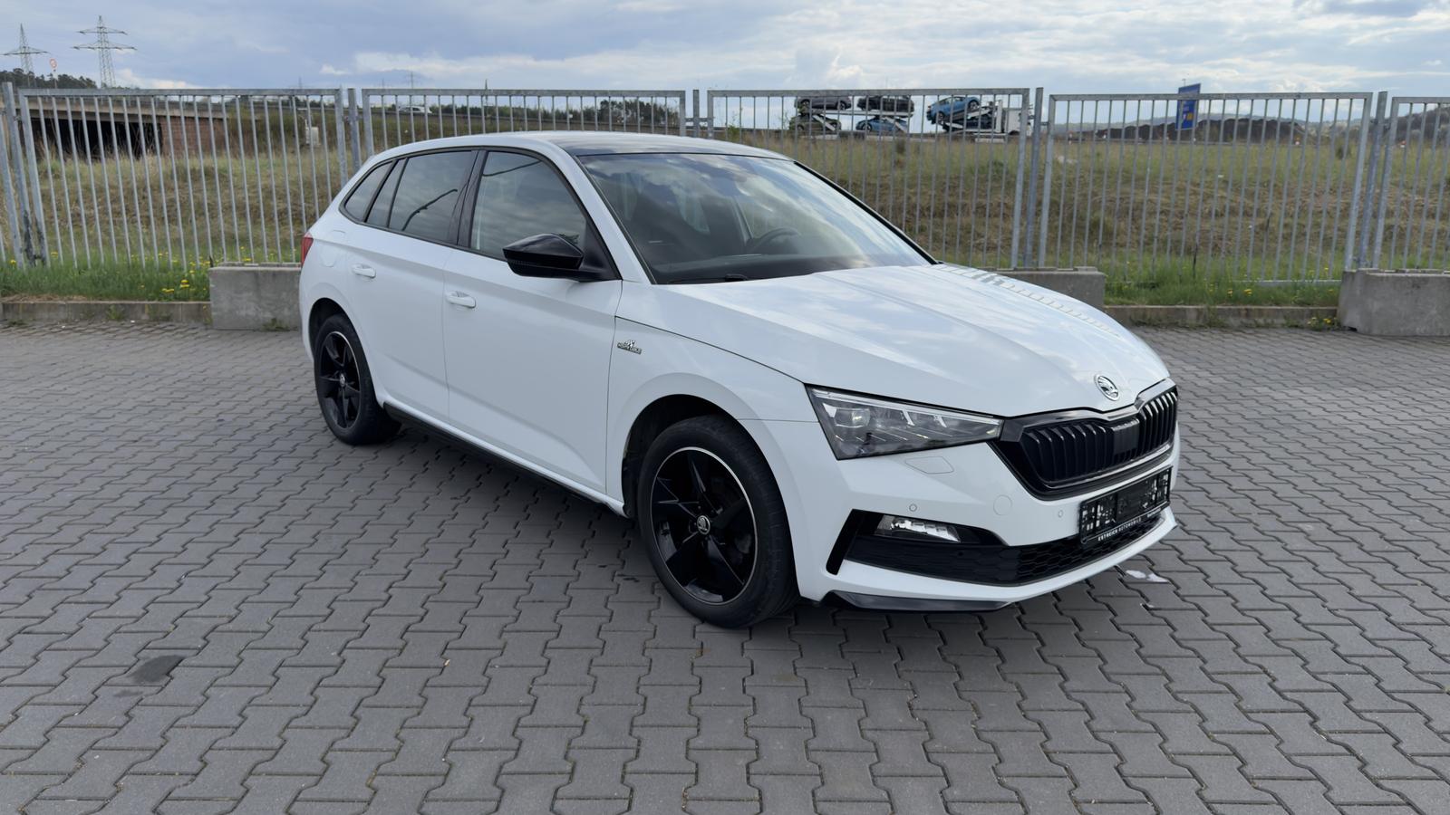 Skoda Scala 1.5 TSI Monte Carlo/Navi/Virtual/Pano/LED/