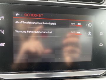 Bild 18 Citroën C3 1.2 Shine LED/PDC/MULTI-RADIO/KLIMA AT