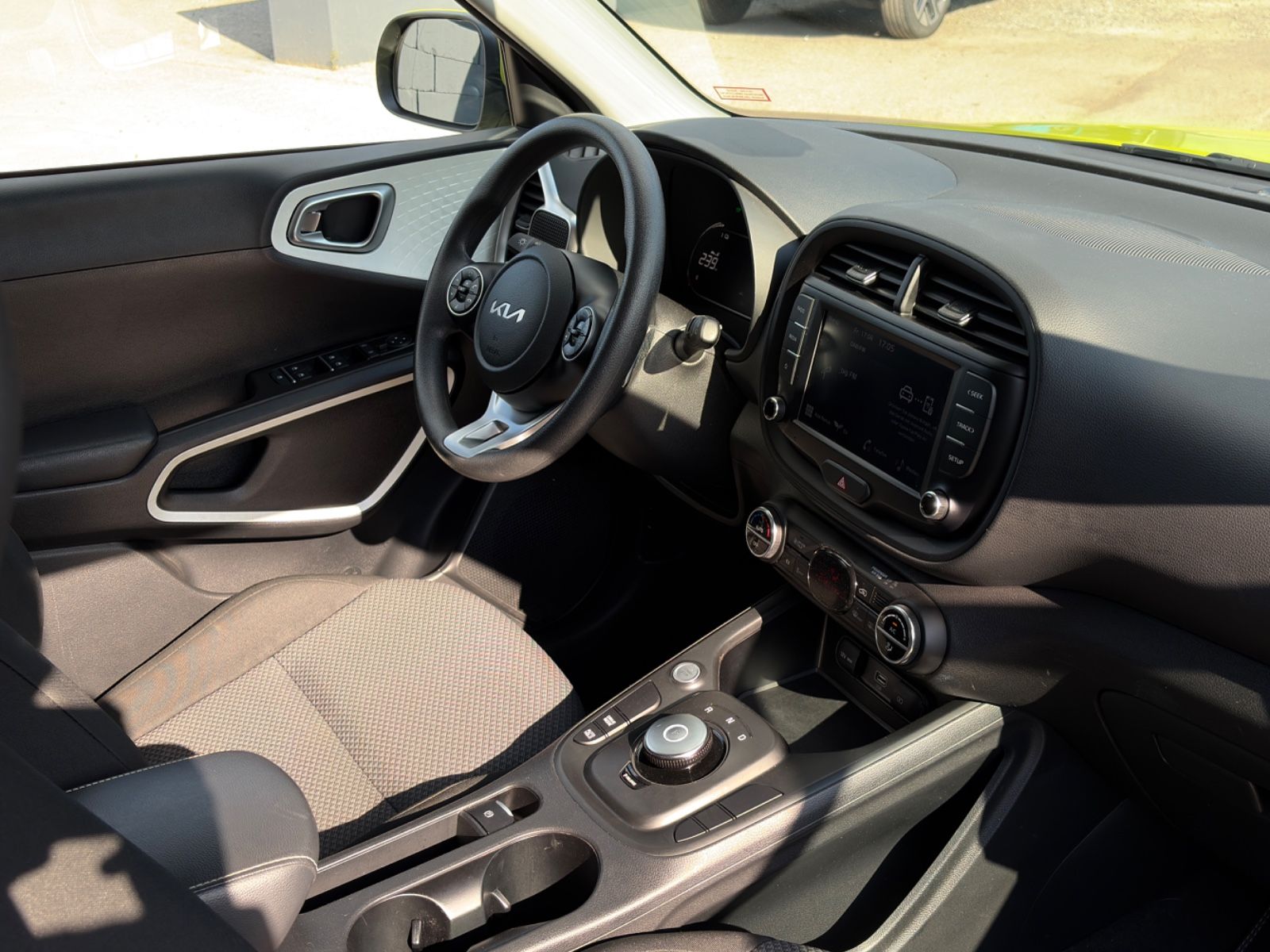 Fahrzeugabbildung Kia e-Soul Edition 39kW LED ACC LKA Kamera CarPlay