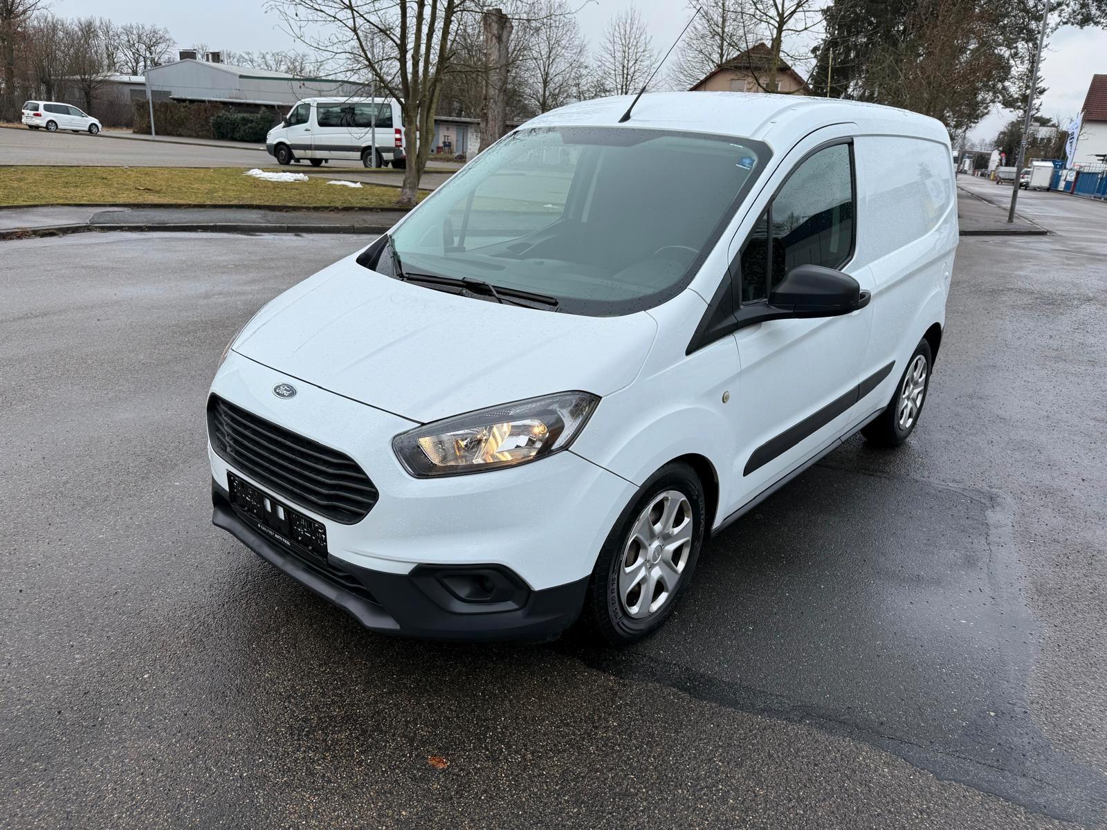 Ford Transit Courier Trend