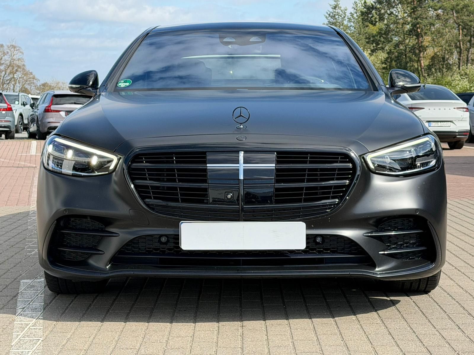 Fahrzeugabbildung Mercedes-Benz S500 4Matic Lang*AMG*LUFT*360*Night-P*