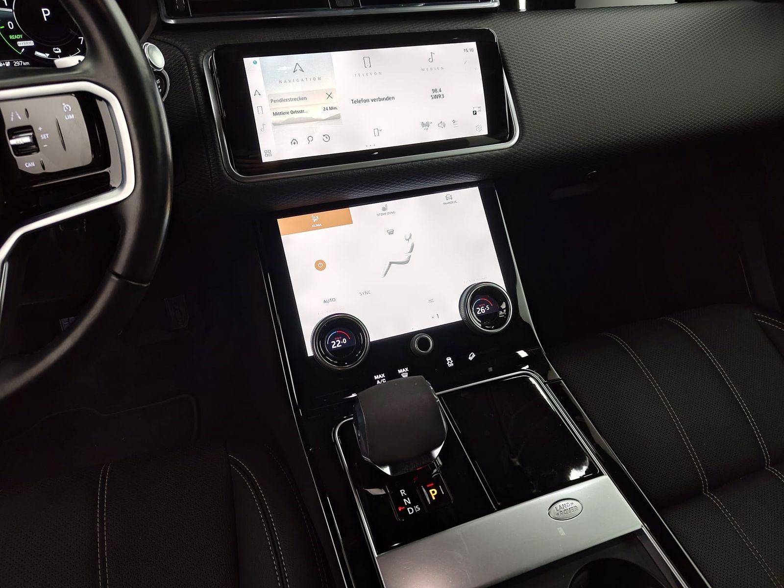 LAND ROVER Range Rover Velar  P400e S Pano Winter Black – Bild 18