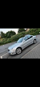 Mercedes-Benz E 320 CDI 4MATIC AVANTGARDE Avantgarde - Mercedes-Benz E 320 in Oberhausen