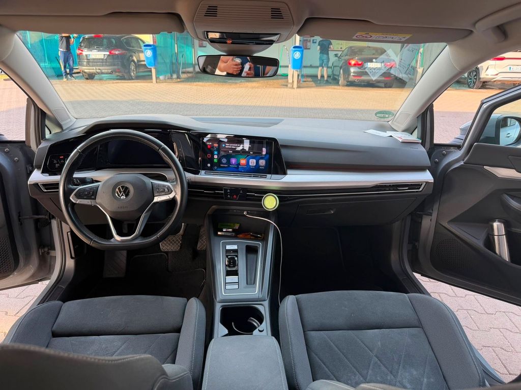 Image of Volkswagen Golf