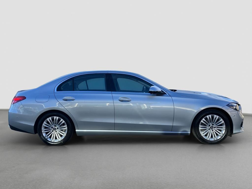 Fahrzeugabbildung Mercedes-Benz C 200 AVANTGARDE*LED*DISTRONIC*360° KAMERA*TOTW