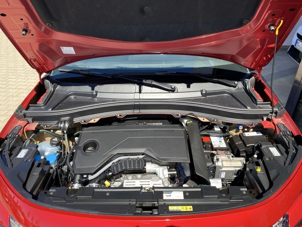 Fahrzeugabbildung Citroën C3 Hybrid 110 MAX *Sitzh*beh. Frontscheibe u Len