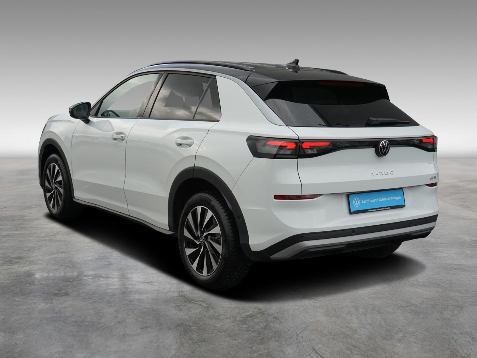 Volkswagen T-Roc 1.5 eTSI Life AHK Rear View ACC LED foto 4
