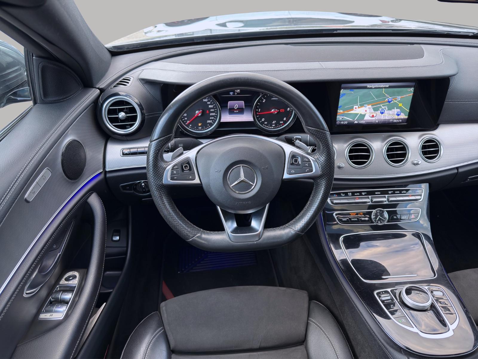 Mercedes-Benz E 220d AMG 9G SHD MULTIB NAVI TOTW CAM TEMP