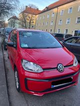 Volkswagen VW UP! - Kleiner roter Flitzer - Kleine gebraucht