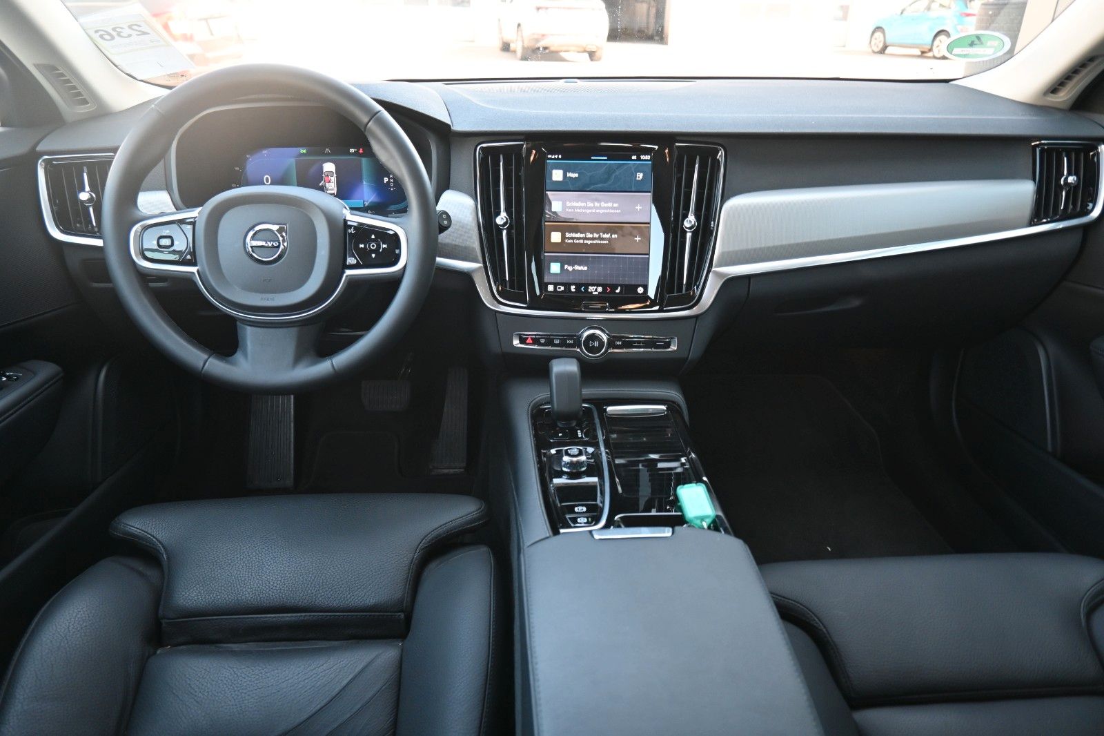 Fahrzeugabbildung Volvo V90 T6 PHEV AWD  Core Bright*AHK*Voll LED*Alarm*