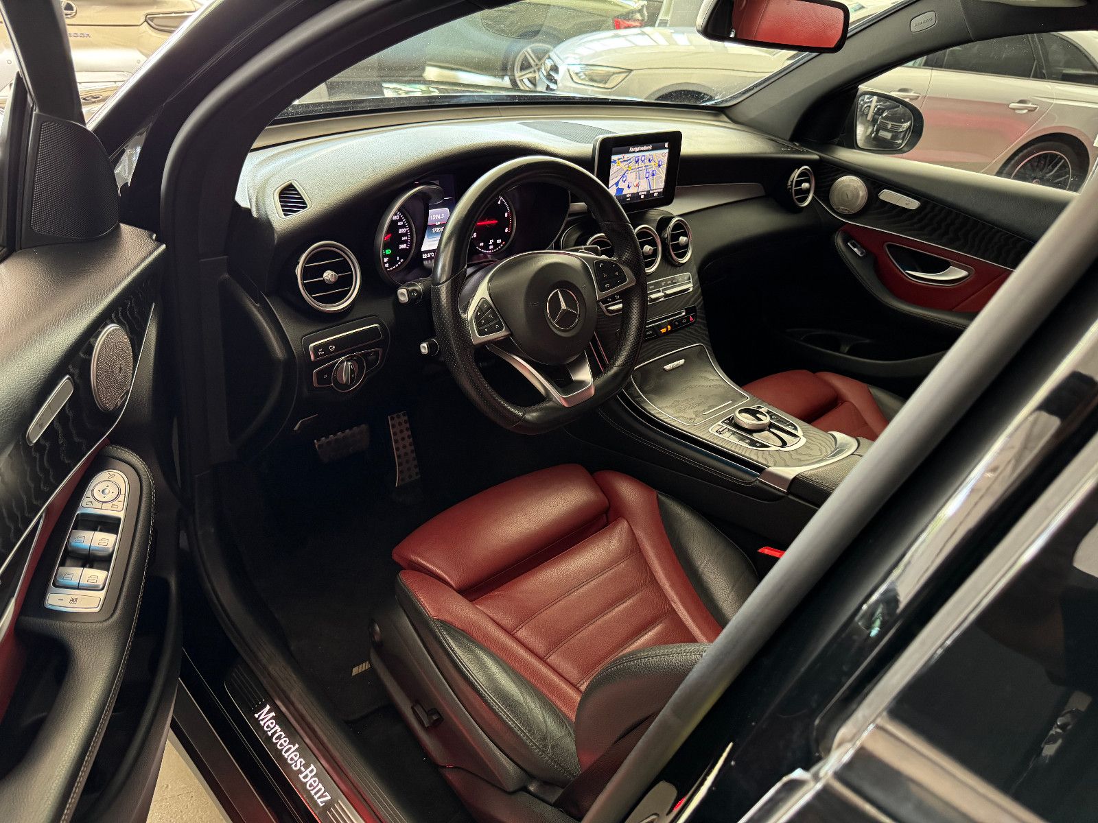 Fahrzeugabbildung Mercedes-Benz GLC 250 d COUPE 4M 9GT AMG LINE PLUS EDITION 1