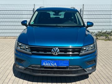 Volkswagen Tiguan - 2