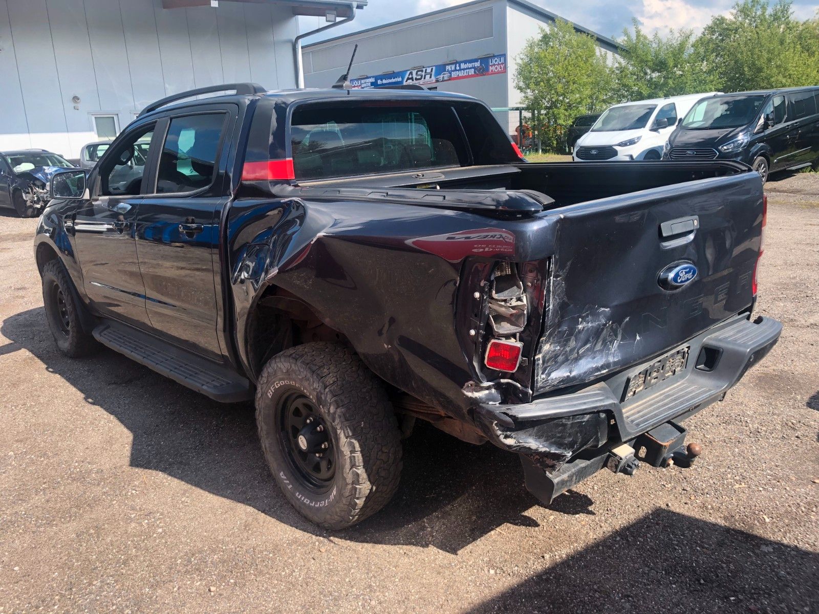 Fahrzeugabbildung Ford Ranger Wildtrak Doppelkabine 4x4 Unfallschaden