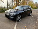 BMW X5 xDrive40d - M Paket  - BMW X5 in Wuppertal