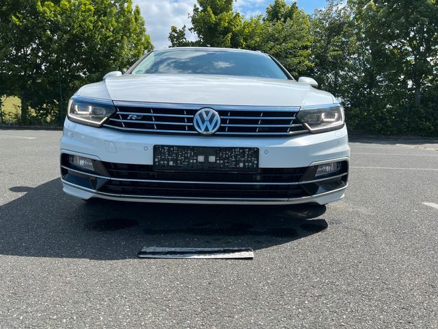 VW VW Passat B8 Rline /Highline