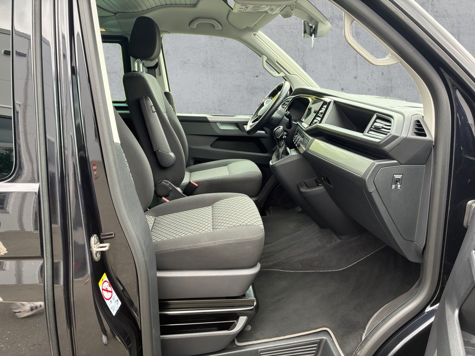 Volkswagen T6 California - Bild 13