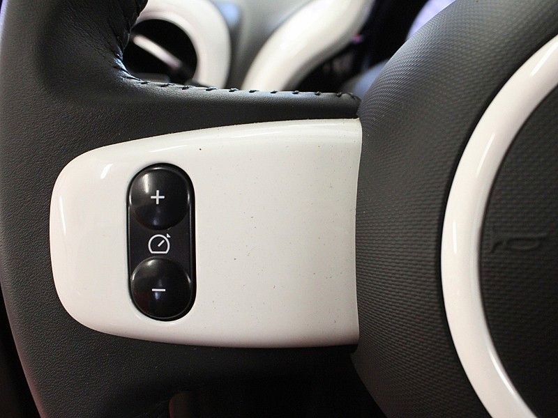 Fahrzeugabbildung Renault Twingo E-Tech 100% elektrisch*einer der letzten*