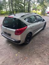 Peugeot 207 SW 3/27 - Peugeot 207 in Kiel