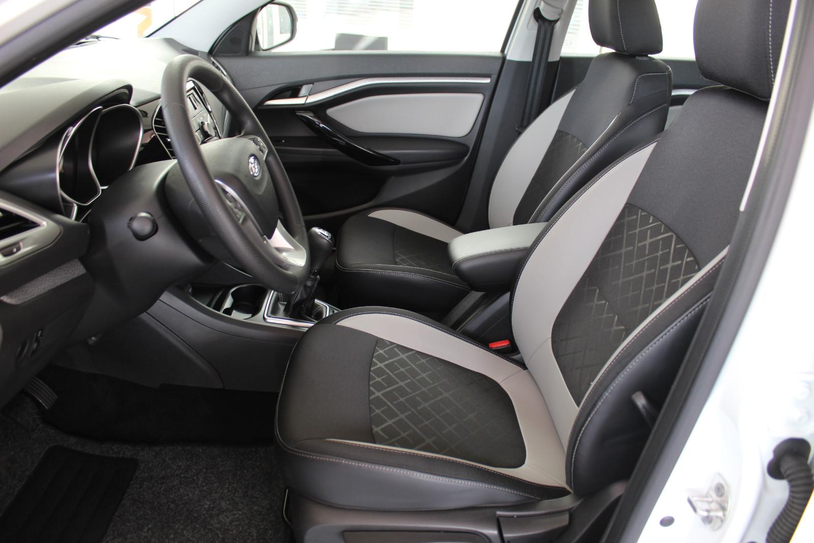Lada Vesta Cross Sitzheizung Bluetooth Climatronic