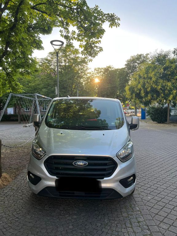 Image of Ford Transit Custom