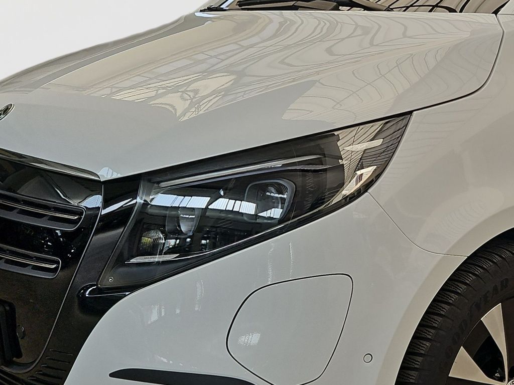 Fahrzeugabbildung Mercedes-Benz EQV 300 lang 7 Sitze Tisch LED EASY-PACK RFK