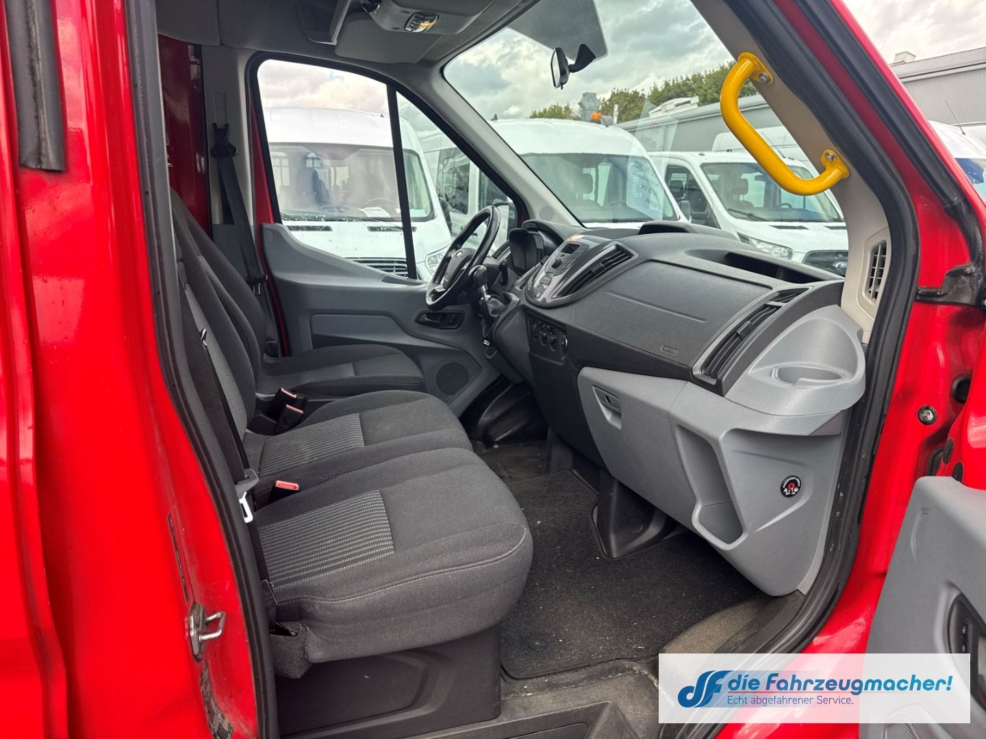 Fahrzeugabbildung Ford Transit Kombi 350 L3 2.2 TDCi DPF *2631 *KLIMA *