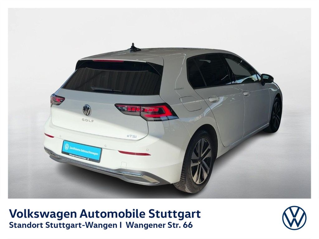 VOLKSWAGEN Golf 2026