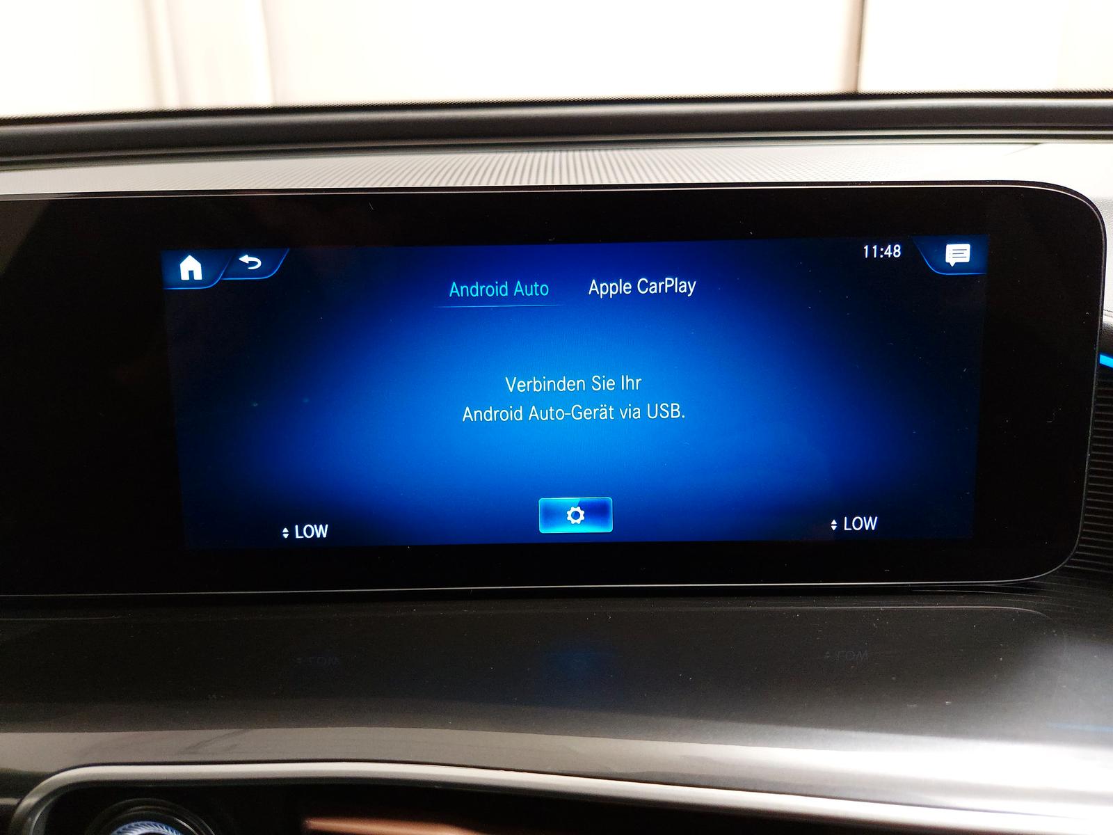 Mercedes-Benz EQC 400 4M Leder Navi LED Kamera Sound