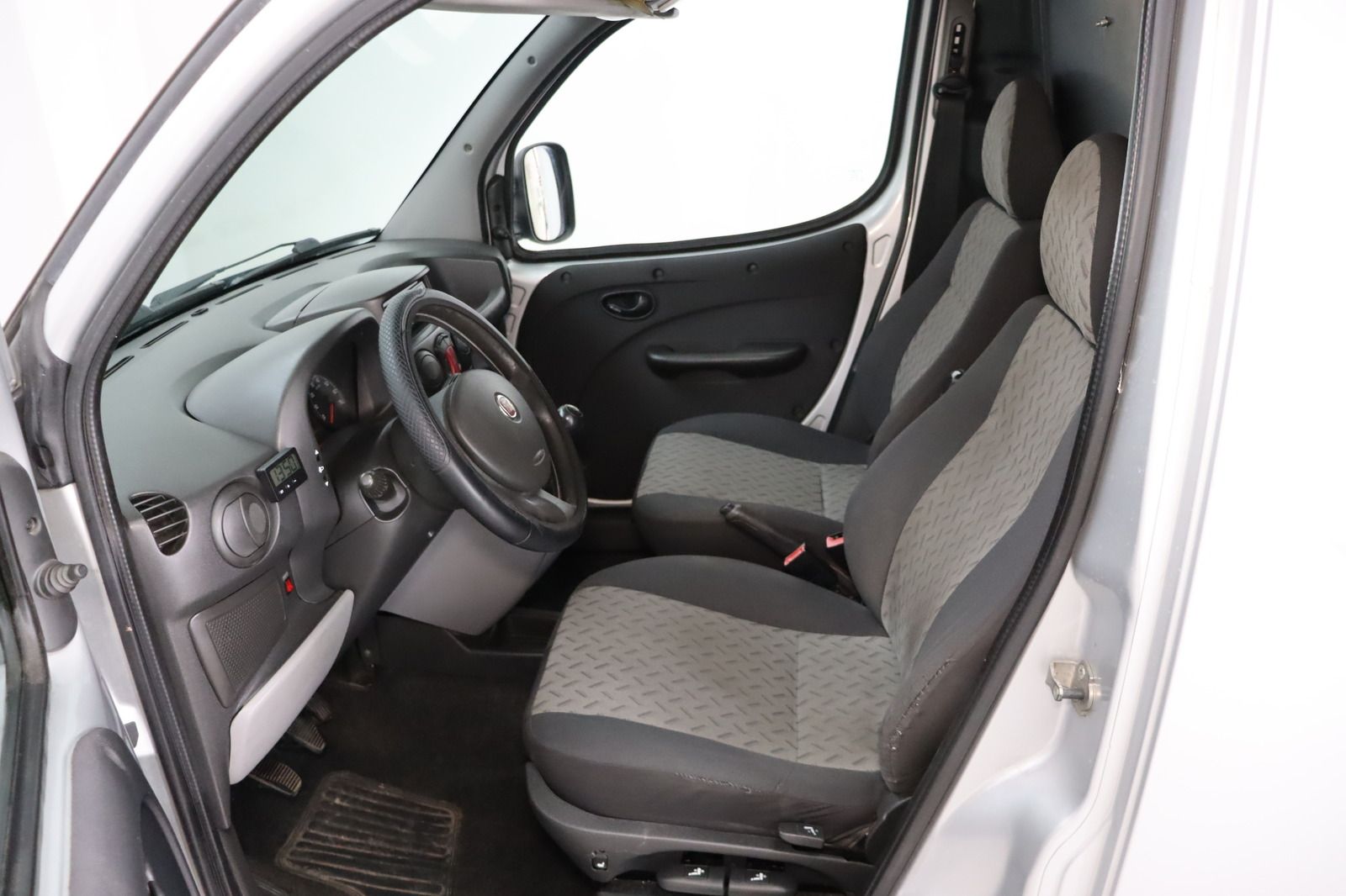 Fahrzeugabbildung Fiat Doblo Cargo 1.3 JTD MAXI Kühlwagen