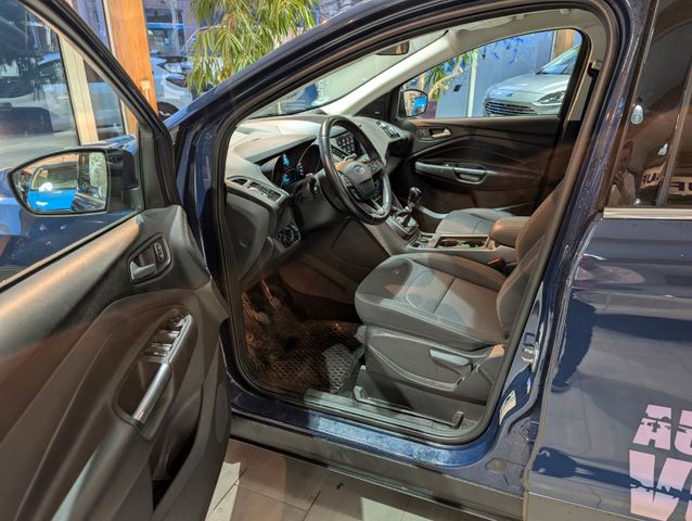 Ford Kuga Cool & Connect