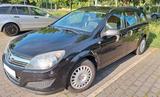 Opel Astra Caravan 1.4 ecoFLex Select. viele Neuteile - Opel Astra aus 2010: Kombi