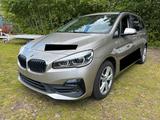 BMW 218d Gran Tourer Advant. 7SITZE KEYLESS LED NAVI - BMW 218 7-Sitzer