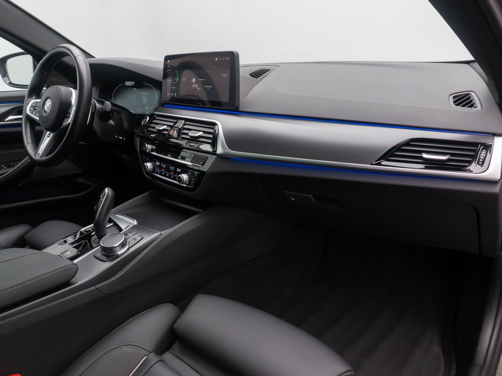 Fahrzeugabbildung BMW 540d xD M Sport Pro Panoram 360°Laser SoftCL HUD