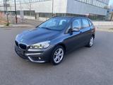 BMW 218 Baureihe 2 Active Tourer 218 d Advantage